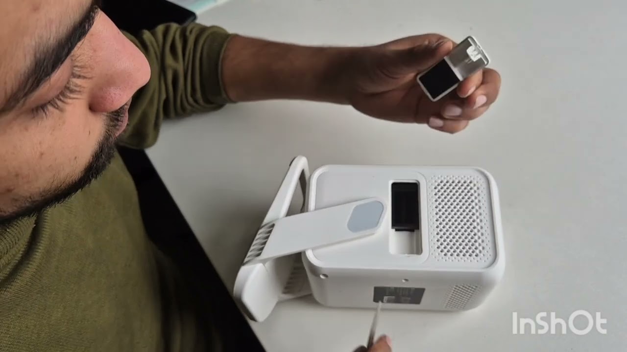 Как почистить умный проектор Portronics Beem 450.