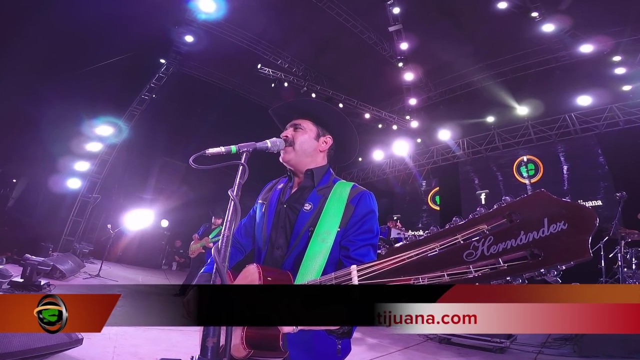 Los Dichos de Lupita - Los Tucanes de Tijuana (En Vivo Desde Tatahuicapan, Veracruz)