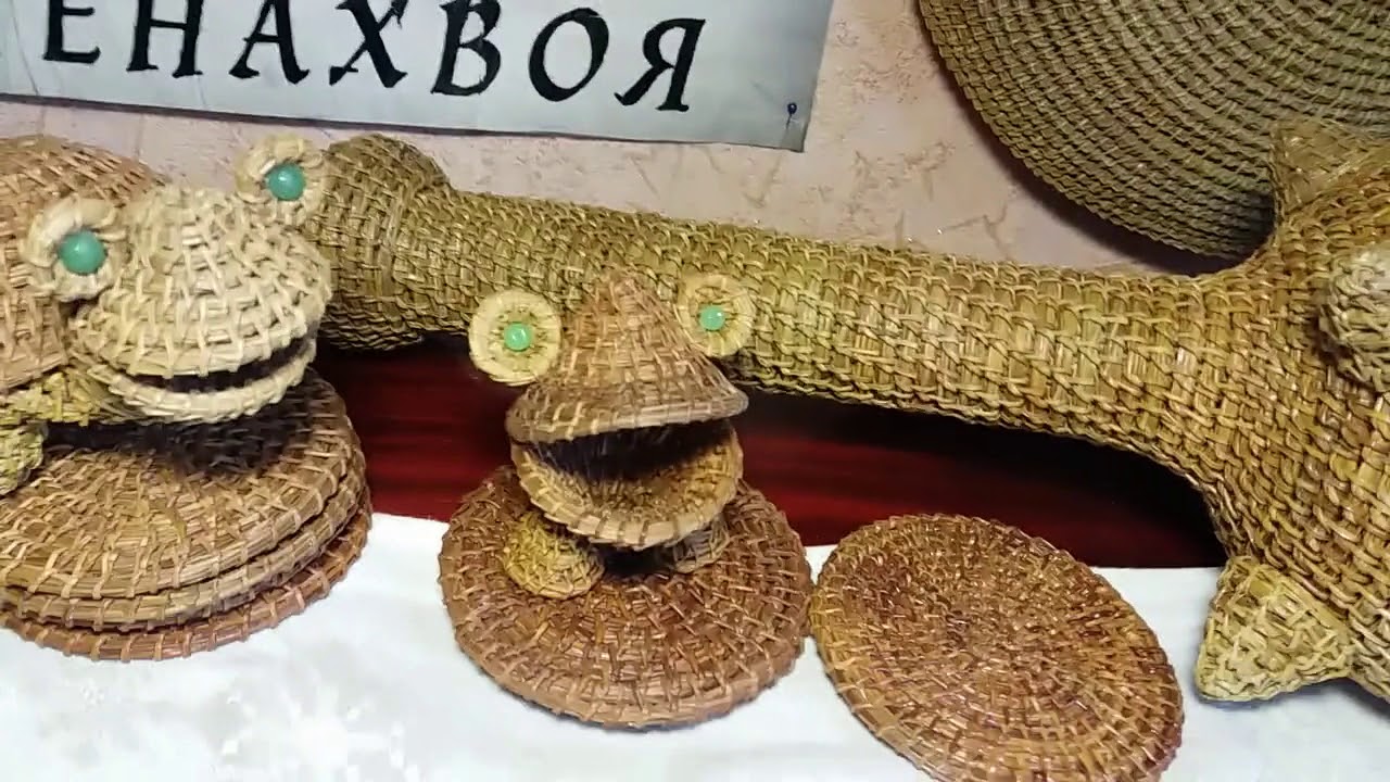 Плетение из сосновой хвои