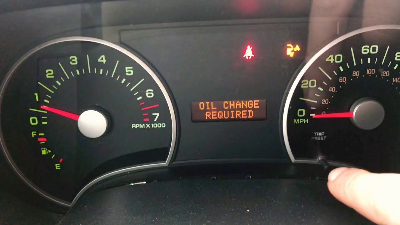 Сброс индикатора необходимости замены масла на панели приборов Ford Explorer 2006 2007 2008 2009 ...