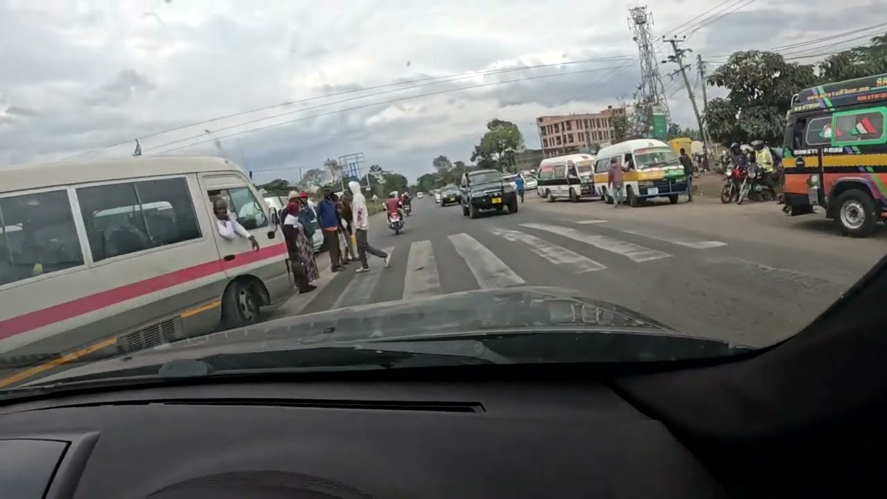 Look at the roads in Arusha Tanzania. 🇹🇿 ( Villageboy in the city EP 11 )