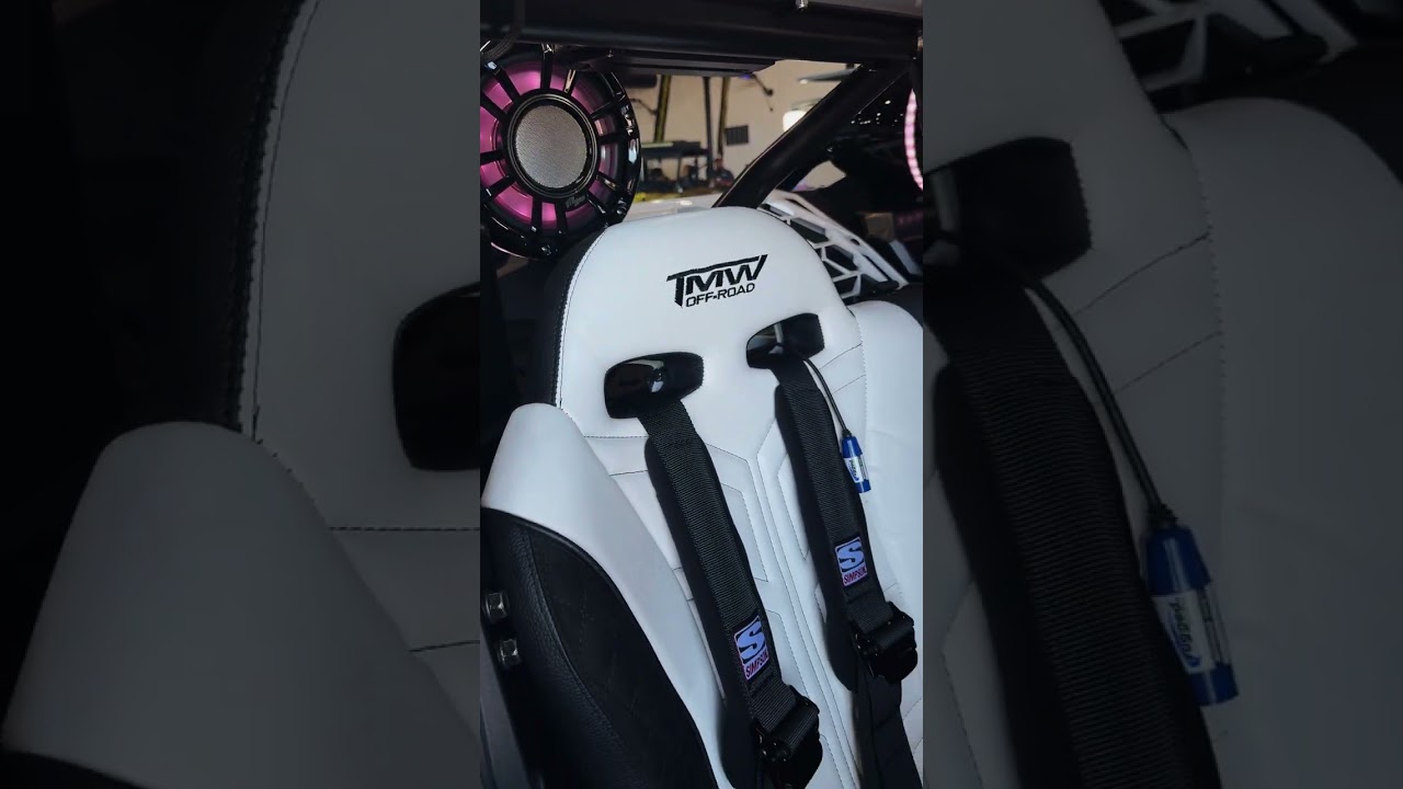 На выставке S4 было представлено немало KRX H2, но, по нашему мнению, выставка TMW Offroad превзо...