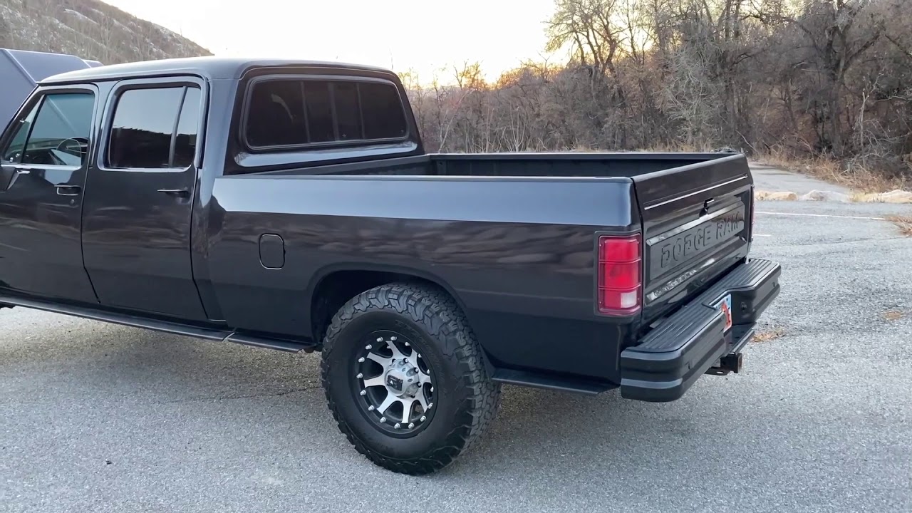 1985 Dodge W-350 Crew Cab Interior walkthrough