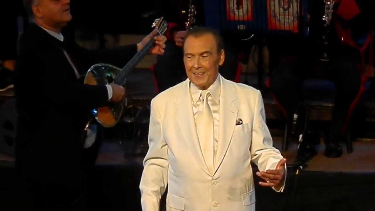 Τόλης Βοσκόπουλος  - Εγώ Αγαπώ Μία (Ηρώδειο)