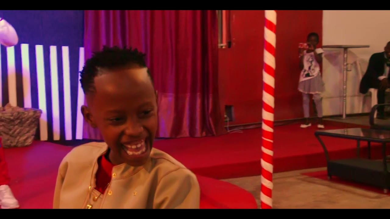 This is what happens when am invited at the stage to perform