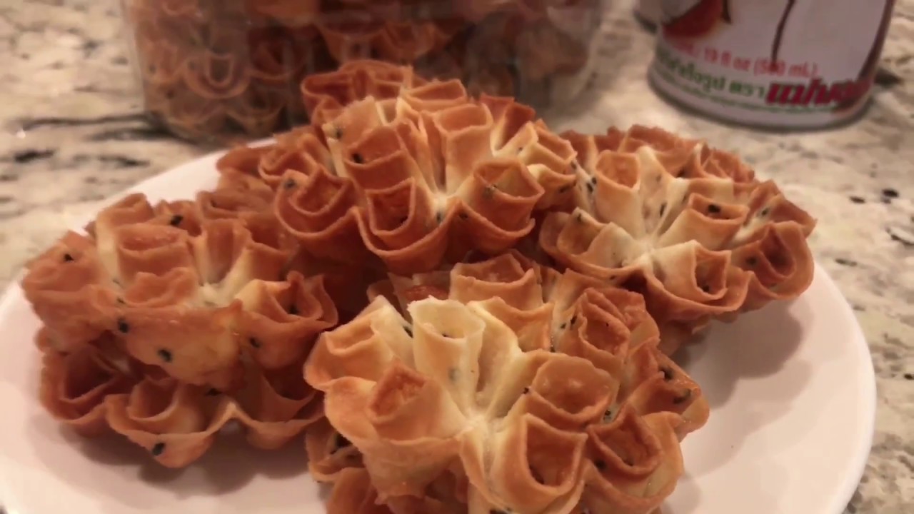 Lotus flower cookie នំសំបុកមា