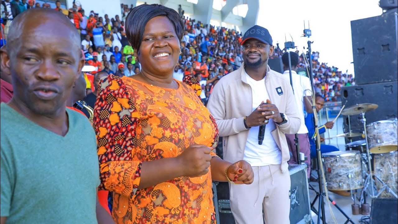 See Gov Gladys Wanga & King of Ohangla Prince Indah Steals a Show at Homa Bay Stadium