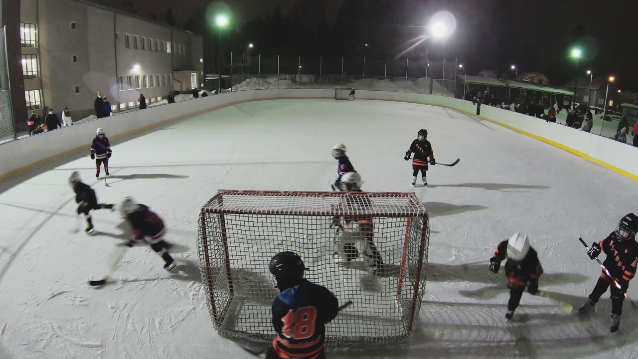 Op korttelikiekko 23.2.2021 tuomelan kenttä RANGERS VS FLYERS