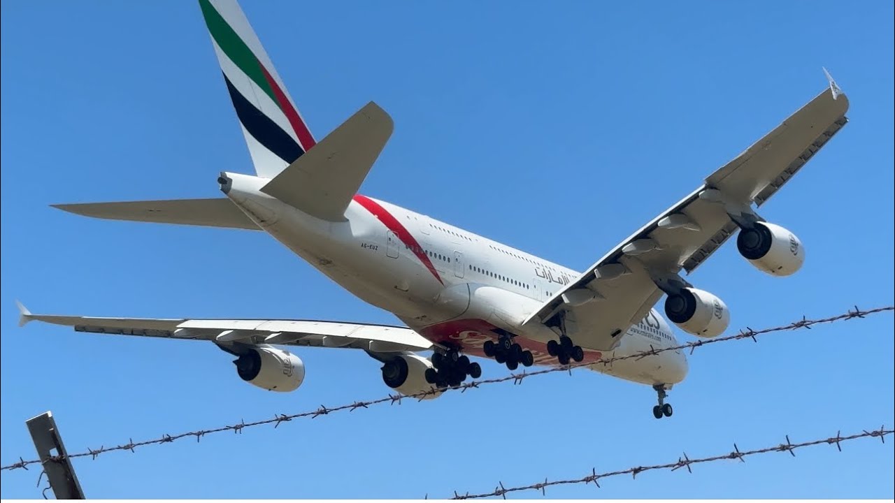 Bất ngờ gặp 3 chiếc A380 hạ cánh LIÊN TIẾP  ngay sát bên. Âm thanh KHỦNG KHIẾP 