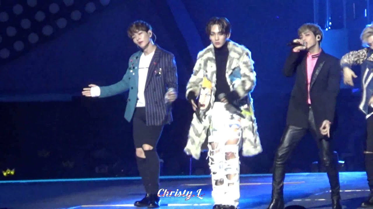 151202 SHINee Onew focus - Savior + View @MAMA