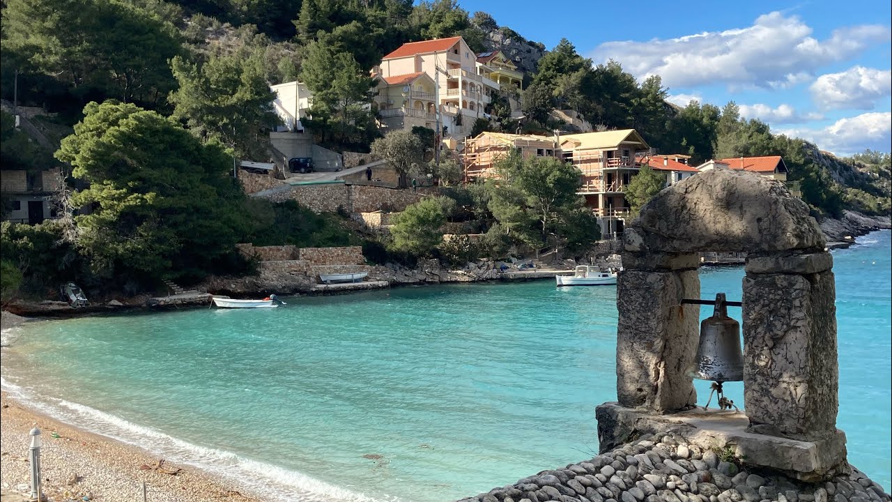 Checking out Prapatna Bay, Hvar.