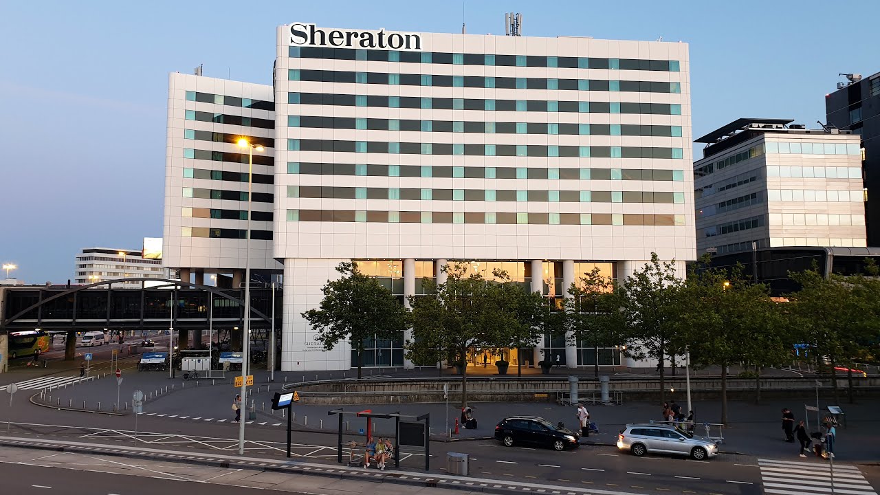 Walking to Sheraton Amsterdam Airport Hotel (2025) (4K) from Amsterdam Airport Schiphol