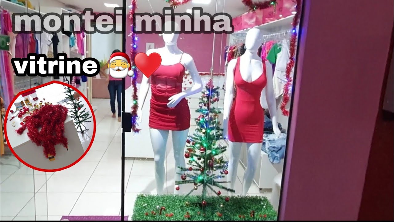fizemos a vitrine da loja de Natal ♥️🎅🎅❤