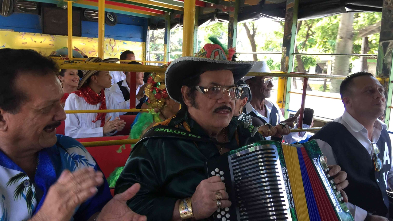 FÍJATE QUE BUENO ESTÁ - ANIBAL VELÁSQUEZ Y SUS LOCOS DEL SWING