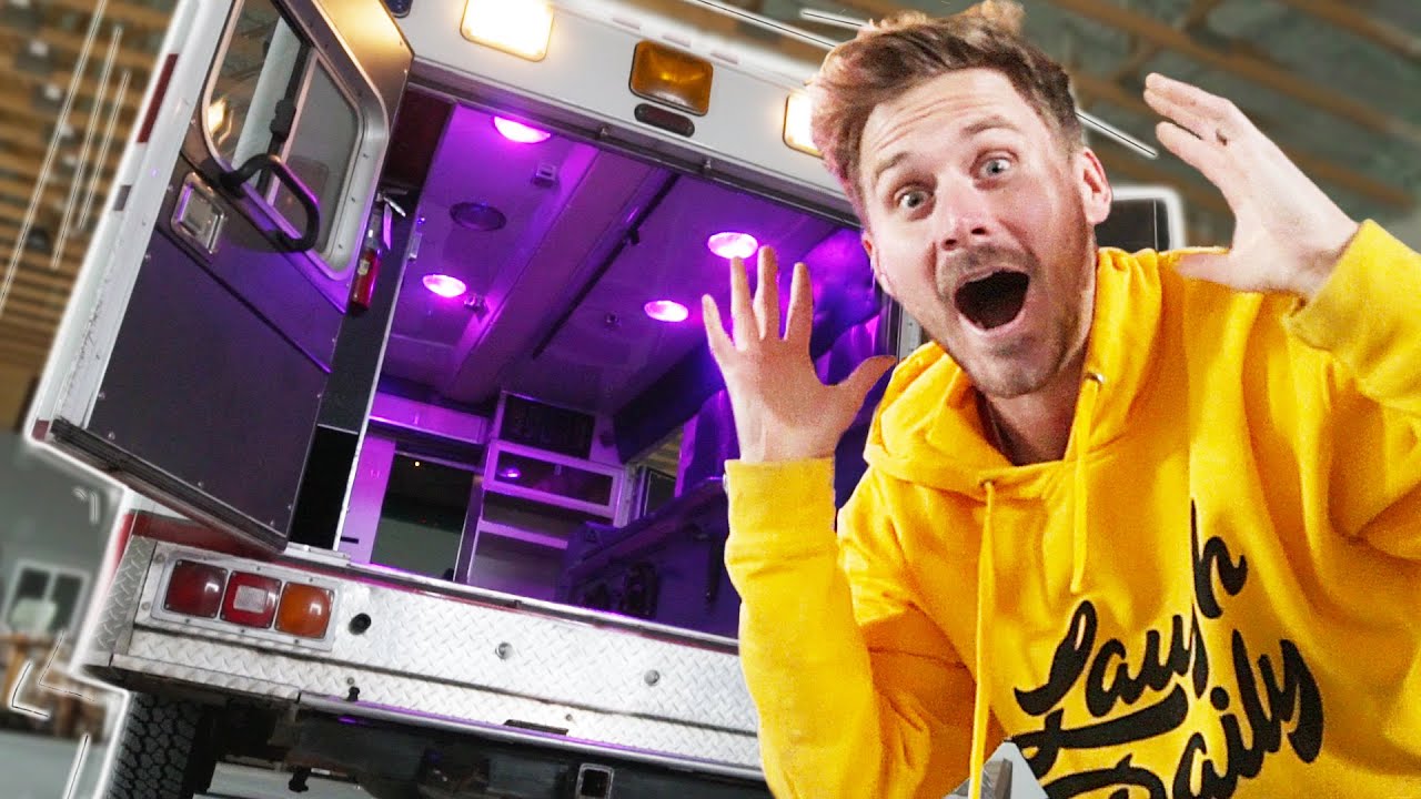 THE FIRST AMBULANCE MOD!