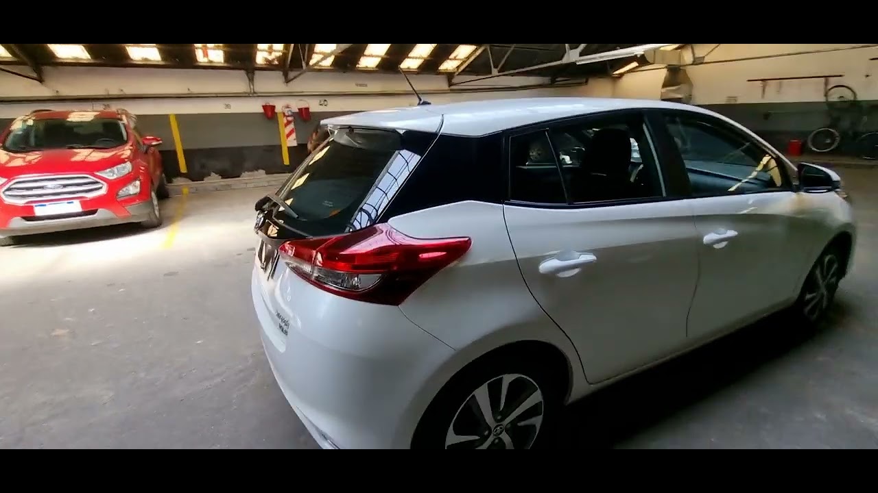 Toyota Yaris 2021 Xls Pack Automatic 5 Puertas Blanco Cuero