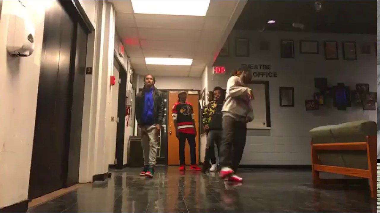 @Djlilman973 - FOOTWORK CYPHER ( #Teamlilman )