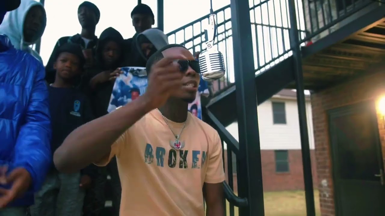 Dbl LilThree- “Pooh Curry Freestyle” (Mic Drop Performance) @Memphis Mane