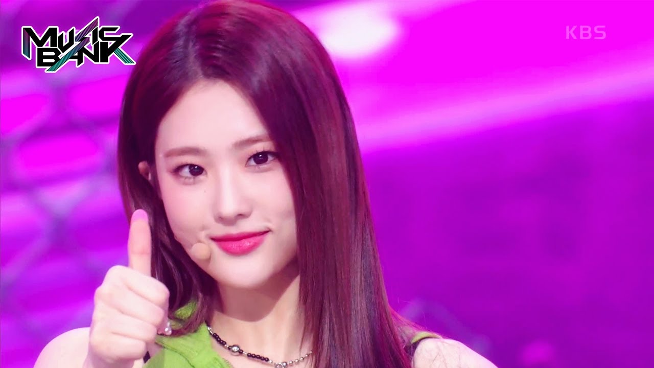 Alarm - ICHILLIN' [Music Bank] | KBS WORLD TV 230407