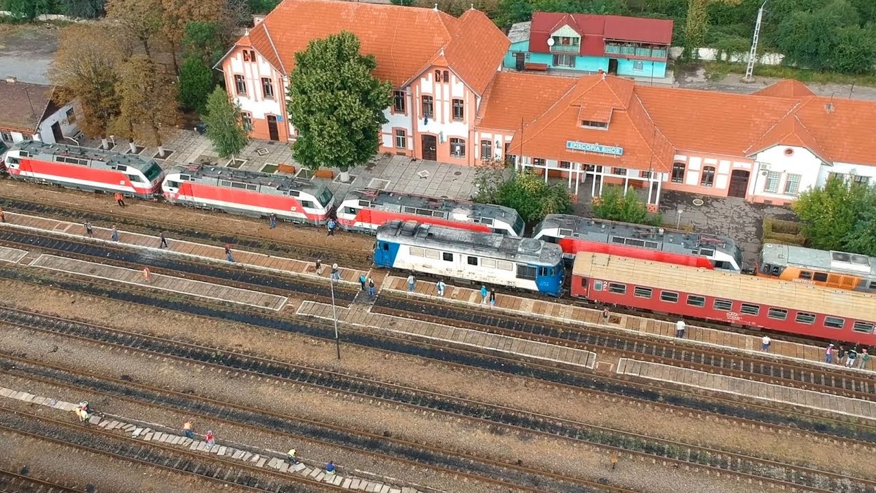 [2xCams+Drone] Trenuri - Trains in Episcopia Bihor (12 09 2018)
