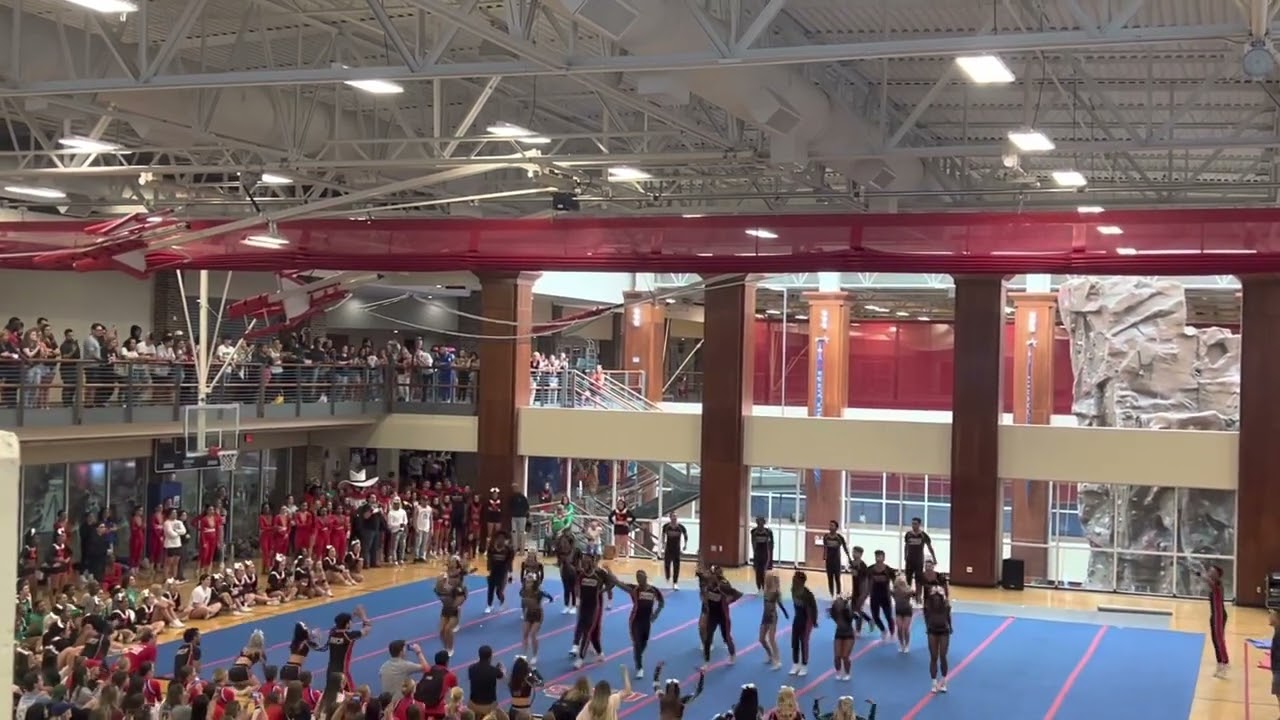 Navarro College Cheer - SMU Showoffs 2022