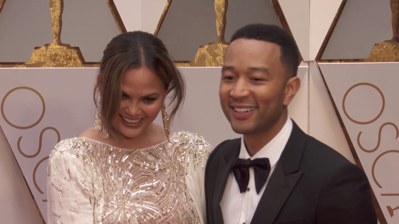 John Legend and Chrissy Teigen Oscars 2017 Red Carpet Arrivals | ScreenSlam