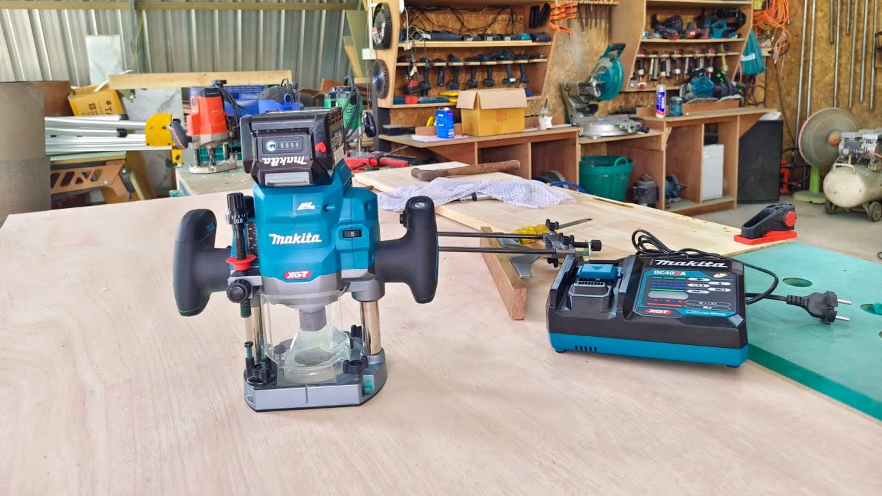 เราเตอร์ไร้สาย makita รุ่น RP001G 40v.