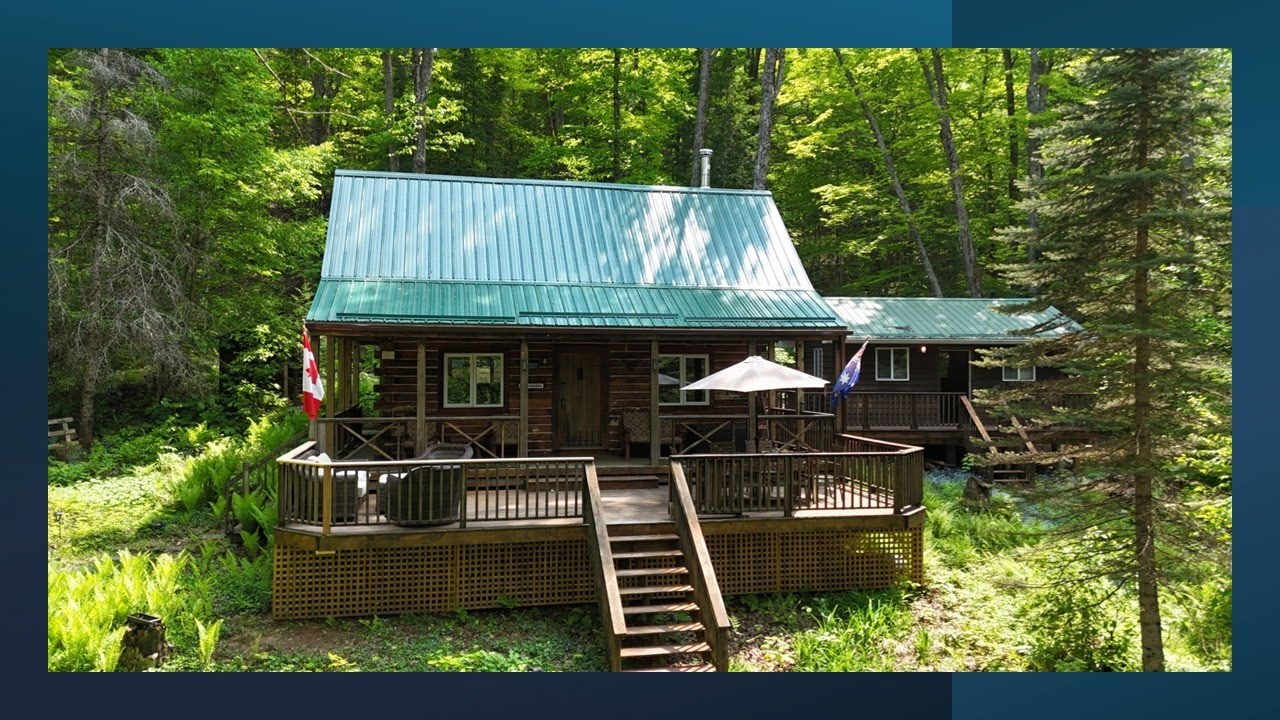 10019 Redstone Lake, Haliburton Highlands