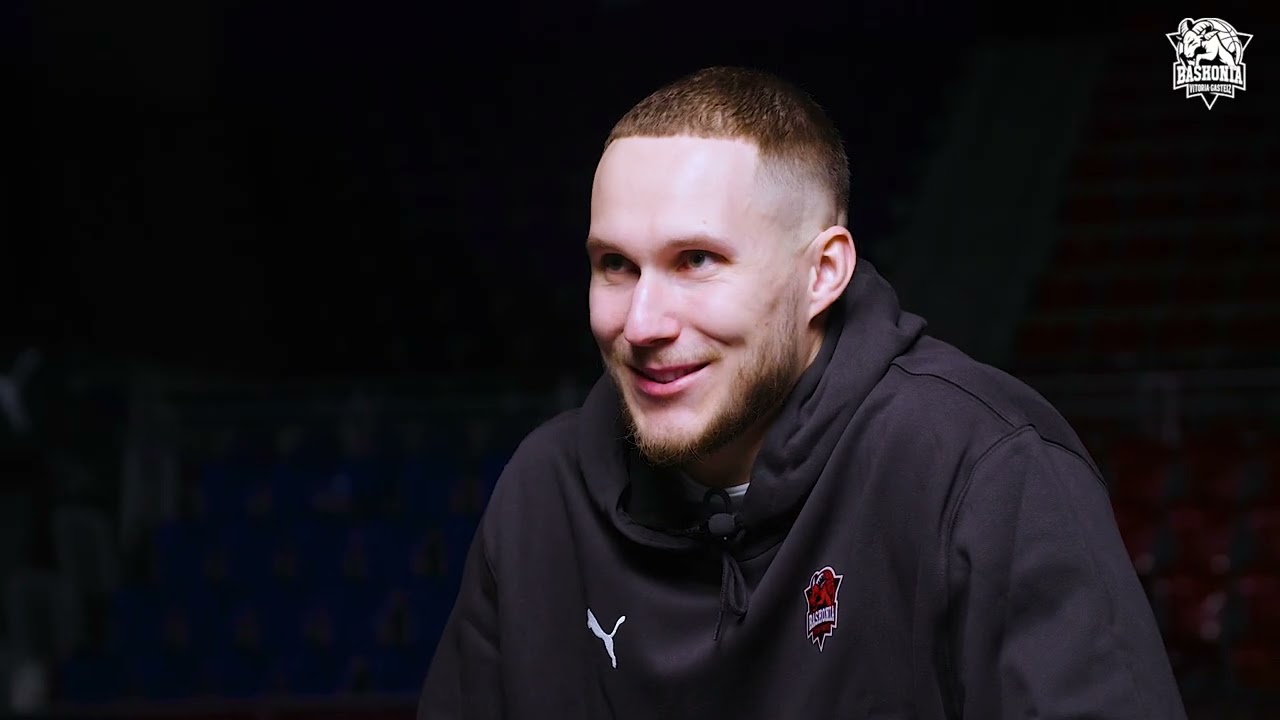 10 años del debut de Tadas Sedekerskis con el equipo de su vida 🔵🔴 | Baskonia