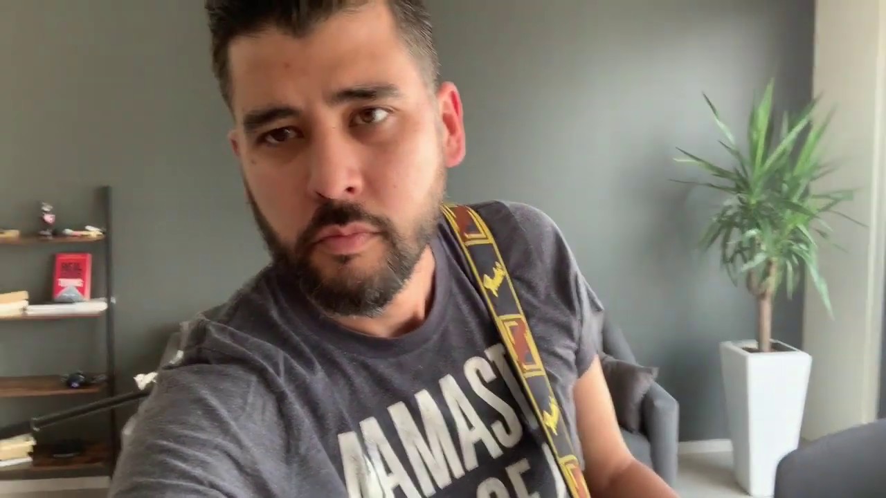 En Peligro de Extinción - La Adictiva - Cover