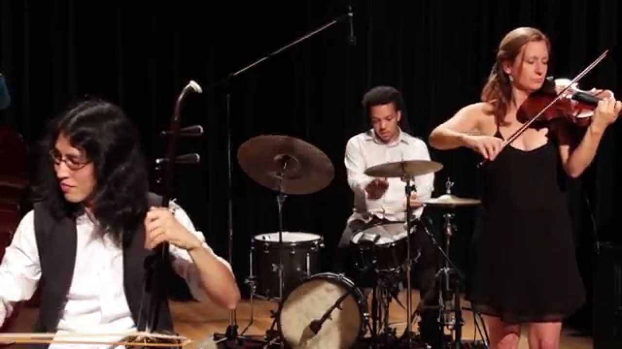 Huu Bac Quintet - Promo video - dan bau, erhu, quena