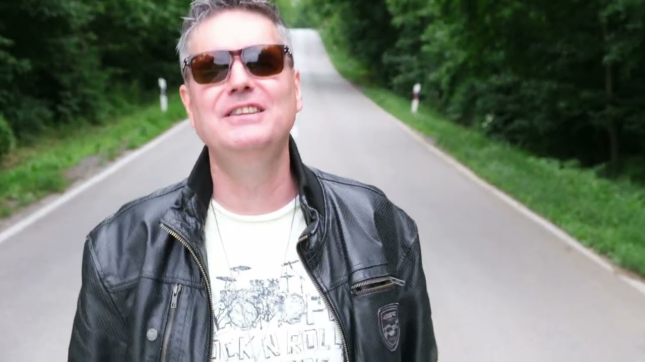 Marian Borik - Jednoduchý deň /oficiálne video/ II/1.
