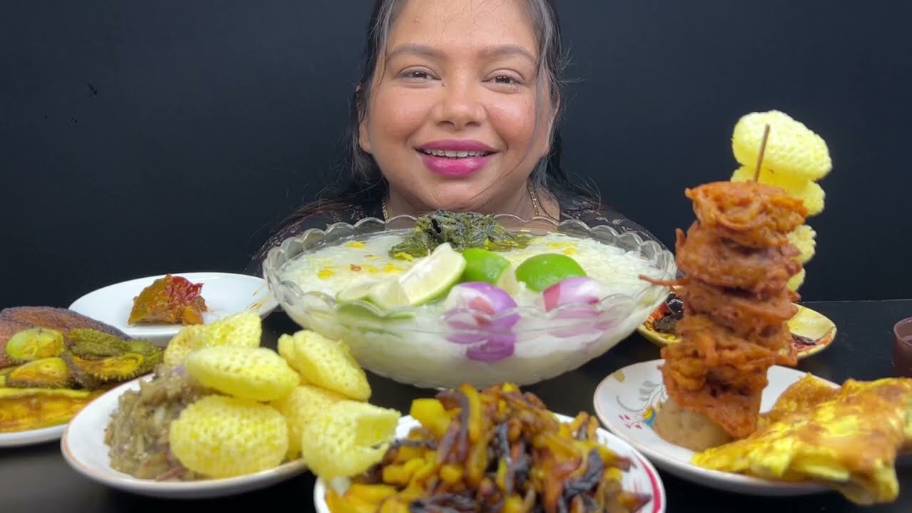 Bigbites, Eating Panta Vat, (Water Rice )With Begun vorta, Omlet, Peyaji, Lots Of Fries।।