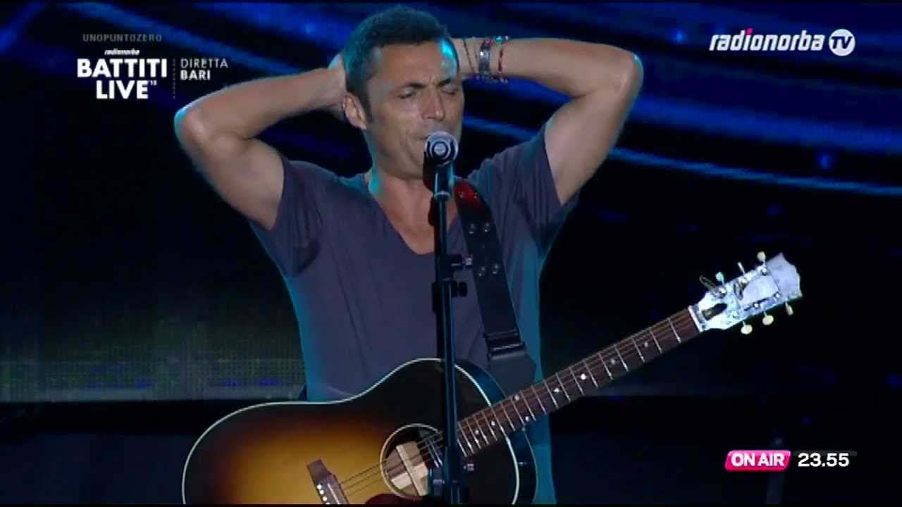 Alex Britti - Battiti Live 2013 - Bari