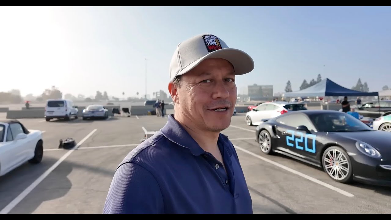 Участвую в гонках на Porsche 991.1 Turbo в Лос-Анджелесе на чемпионате PCA-LA Autocross.