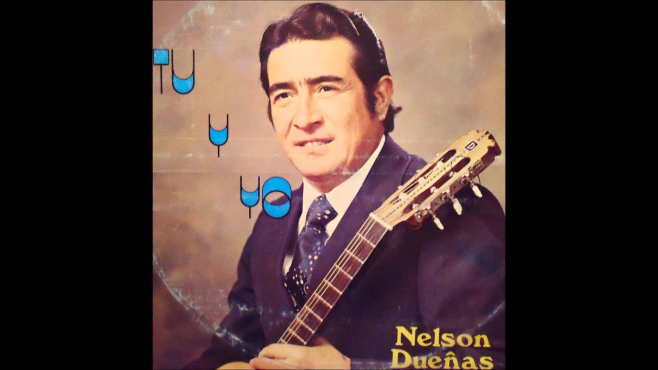Nelson Dueñas y sus guitarras    Desdichas