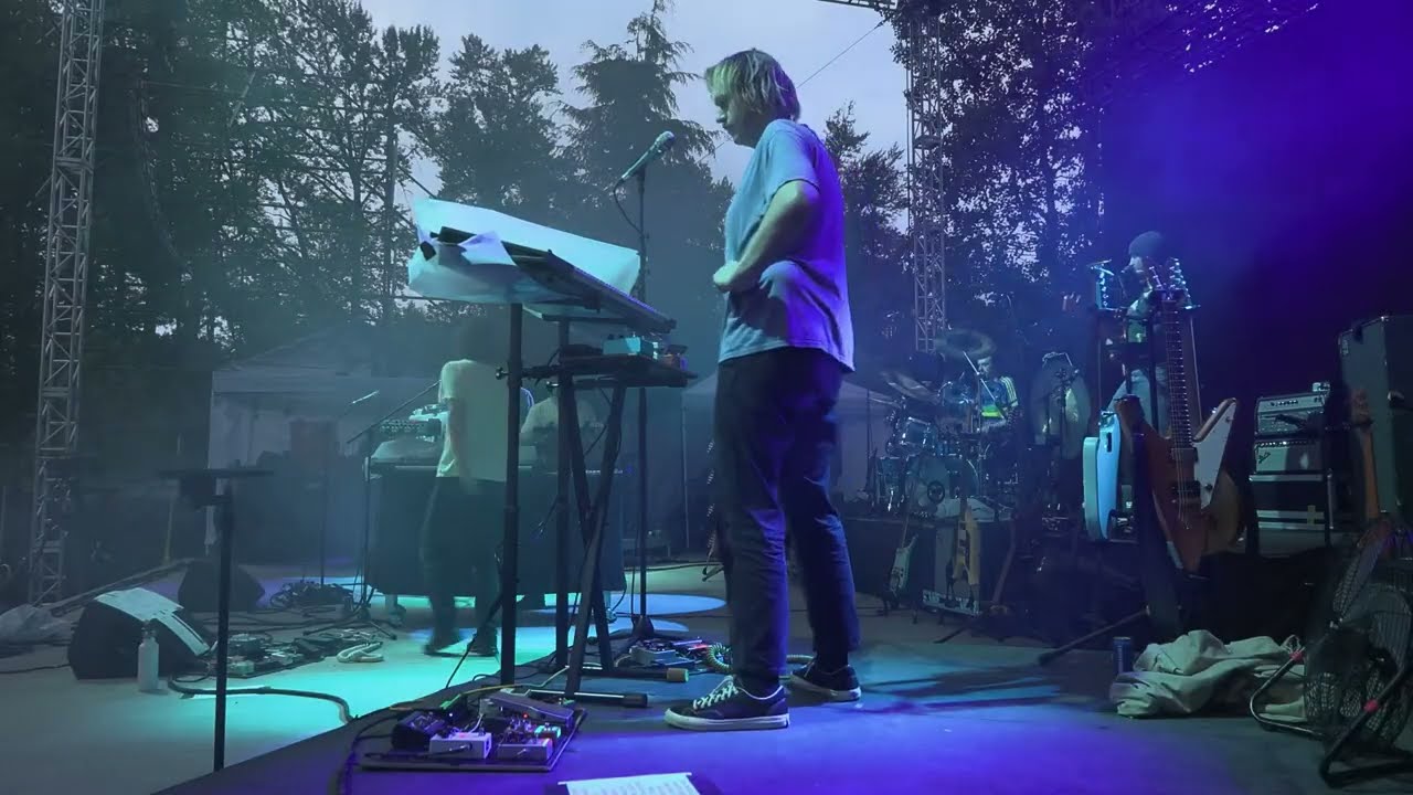 King Gizzard & The Lizard Wizard - Astroturf (Live at Remlinger Farms 6.17.23)