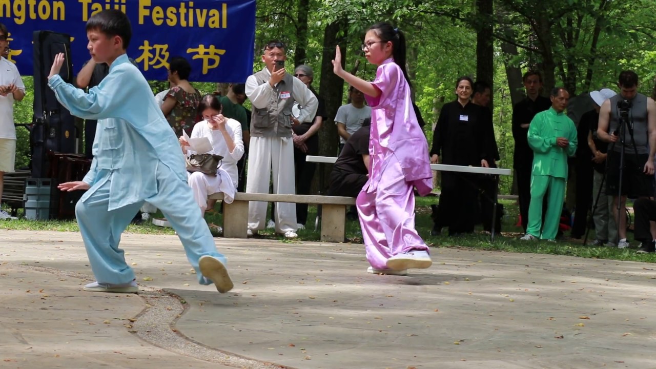 Chen Tai Chi - Yan Chit Lam and Man San Lam
