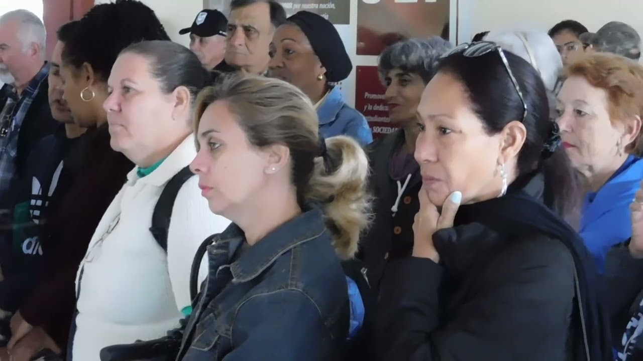 Estudiantes universitariarios de #LasTunas rechazan medidas agresivas  contra Cuba