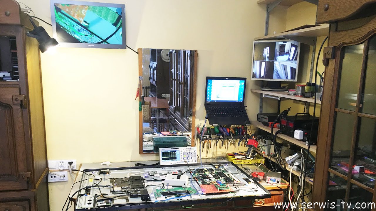 Naprawa telewizora Samsung NEO QLED 8K  QE55QN85CAT - restartuje się