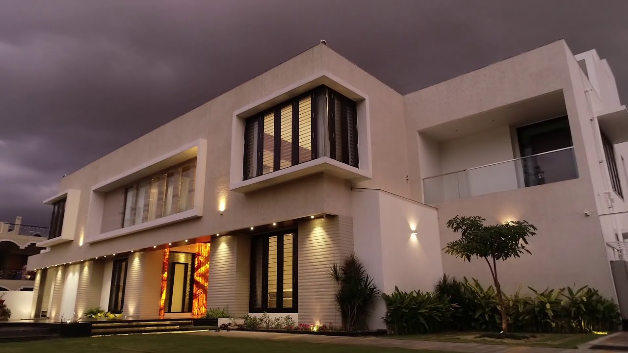 Unveiling the Glamorous Interiors of a Modern Mansion | Studio 69 Architects