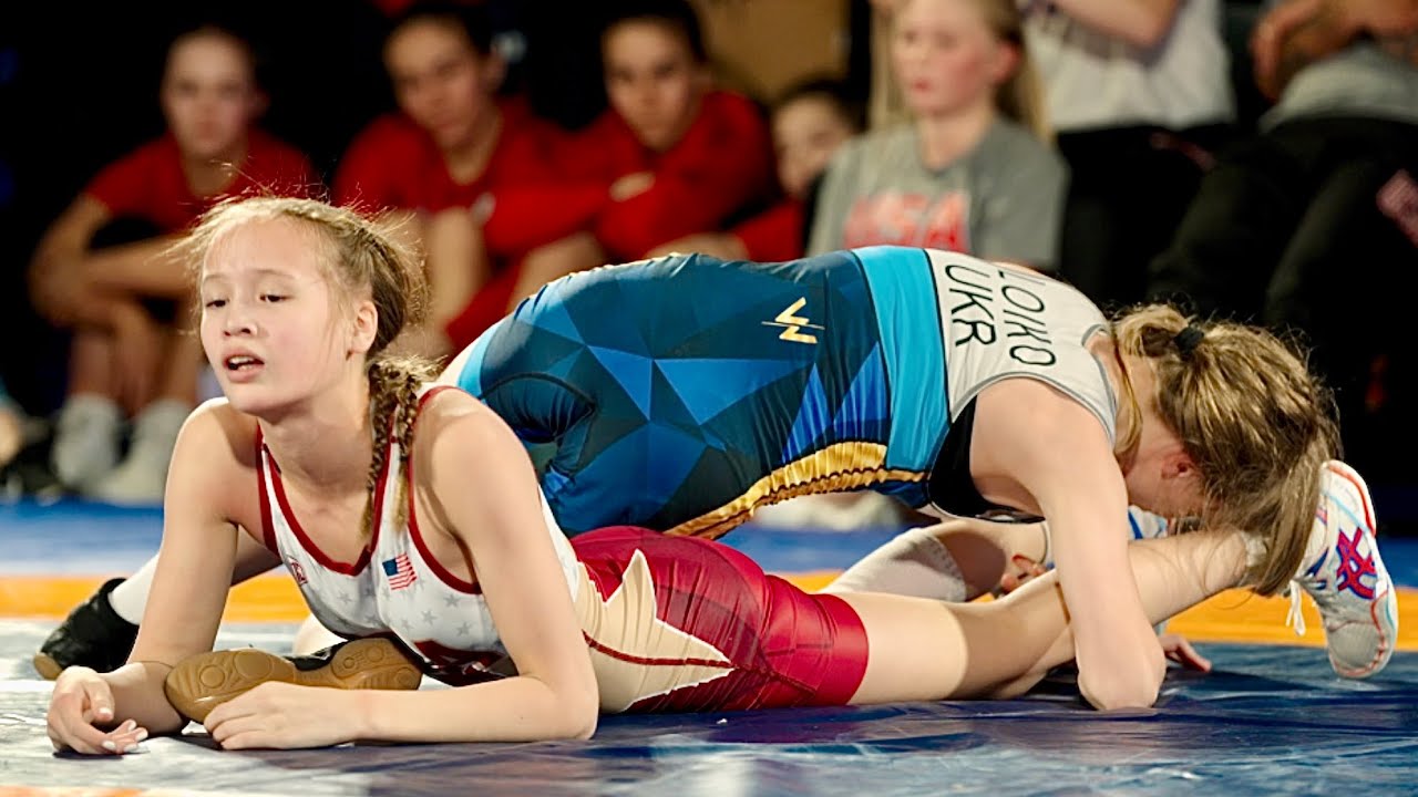 USA vs UKR-AZE-KAZ. U15 Jessica Alexa Dean (USA) vs Anastasiia Loiko (UKR) 42kg. Girls wrestling.