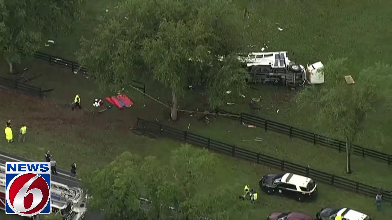 Sky 6 shows fatal bus crash in Marion County from the air