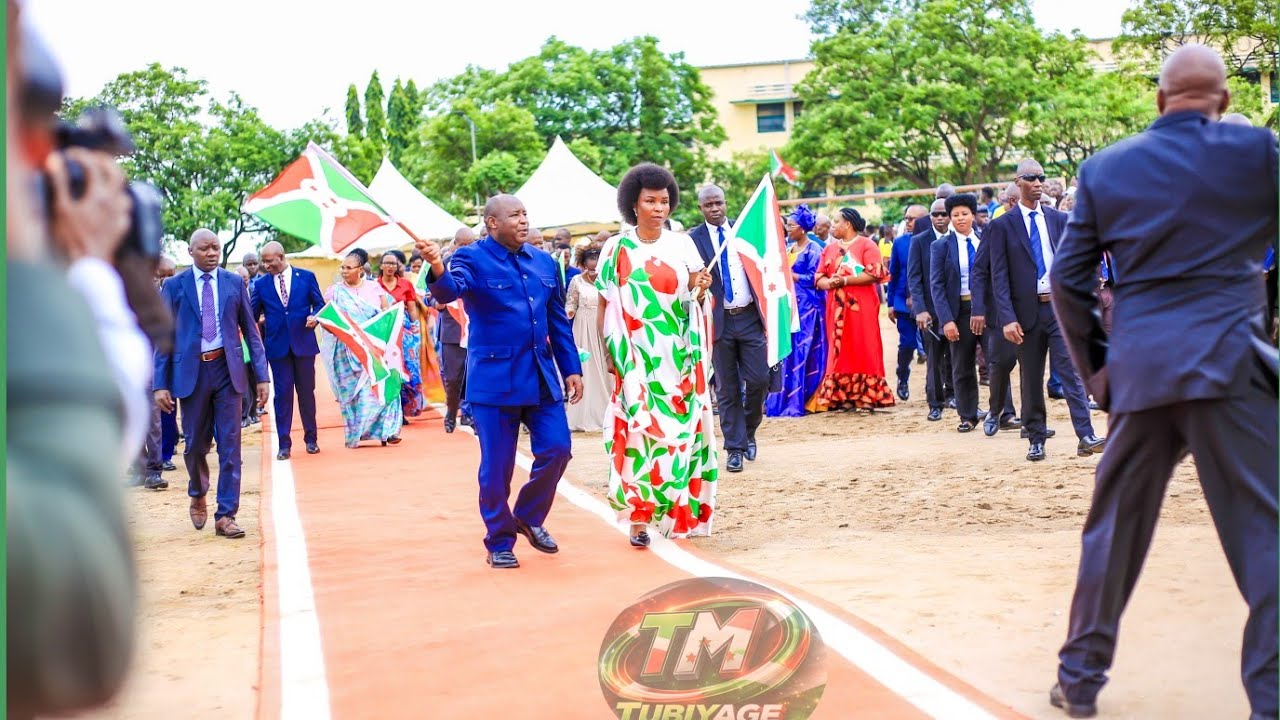 Ingene bakiriye umuryango w'umukuru w'igihugu c'Uburundi mu gikorane c'amashimwe.