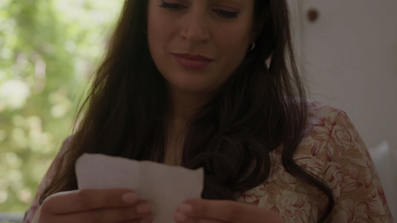 Πολυξένη Καράκογλου - Της Άνοιξης Κολώνια | Official Video Clip