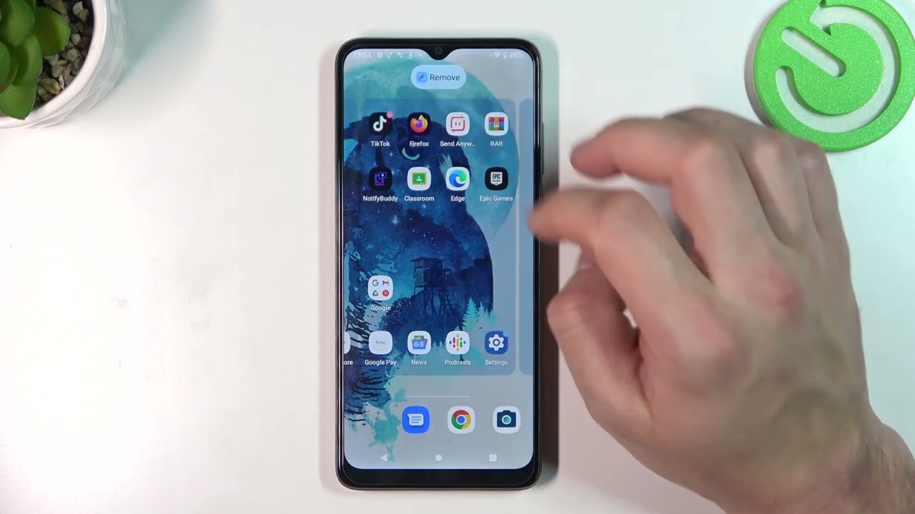 How to Remove / Restore Phone Icon from / to the Home Screen on MOTOROLA Moto E22