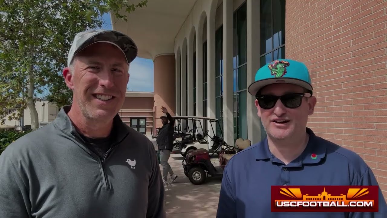 Instant Analysis from Spring Football Day 3: Trojans putting on the pads for the first time