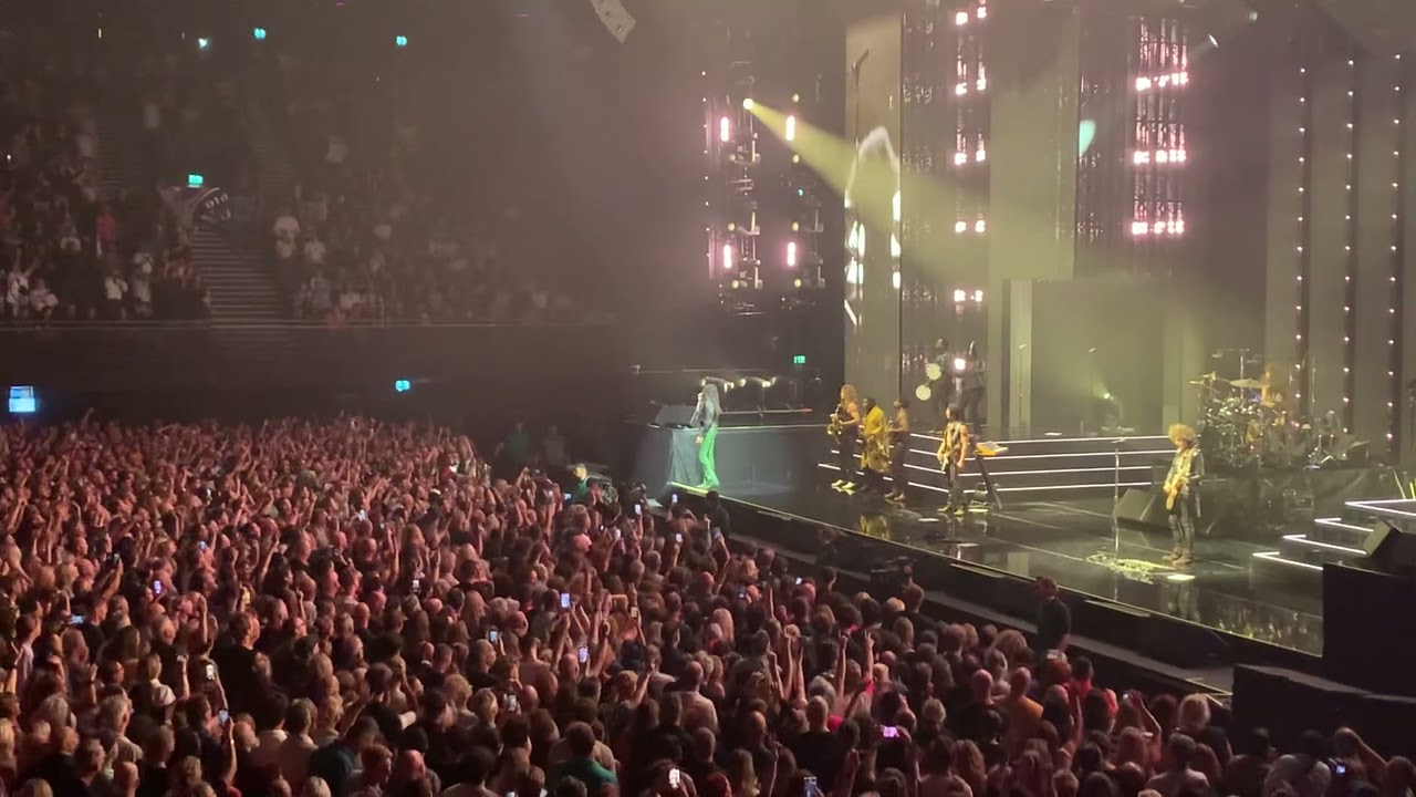 Lenny Kravitz - Let Love Rule - Amsterdam 1 July 2024 - Ziggo dome.