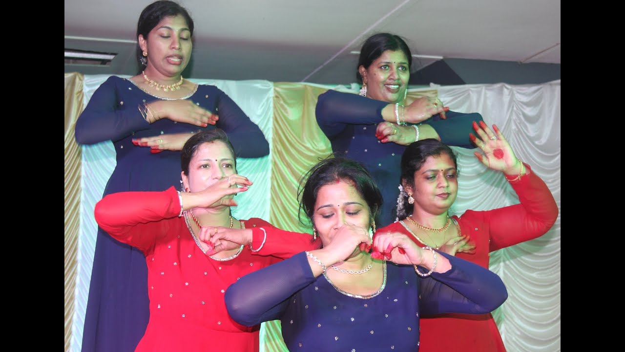 Ladies  Onam dance  | Malayalam fusion 2025 | #ladiesdance   #chimmi chimmi #dhum dhum #kudukkusong
