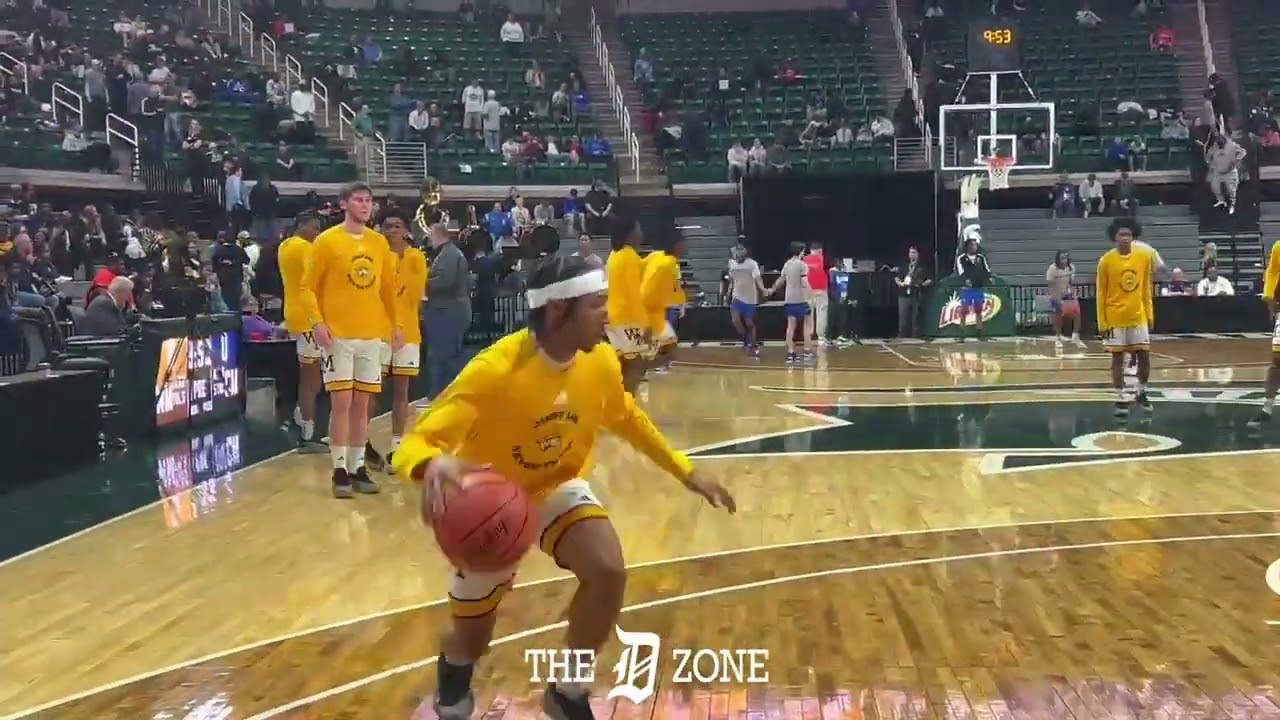 Wayne Memorial 2026 PG Carlos Medlock Jr. warming up for the D1 Semi-Final